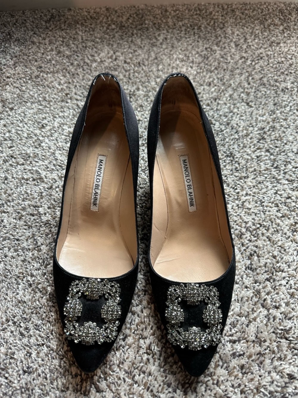 Manolo Blahnik Hangisi 70mm Pump Black